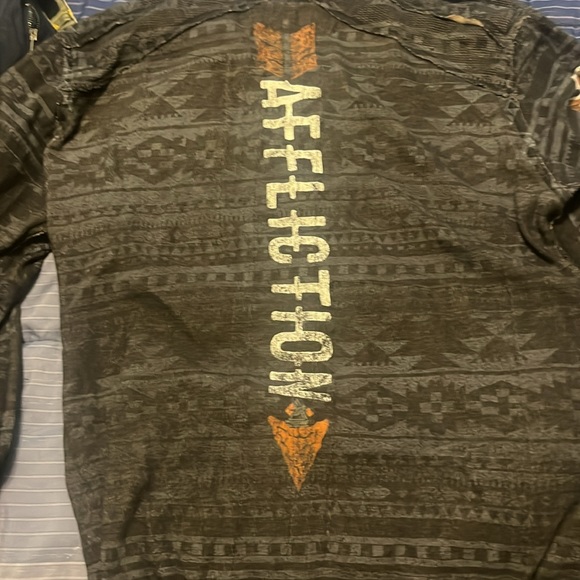 Affliction reversible long sleeve t shirt - Picture 3 of 4